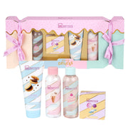 Set cadou Petits Délices Candy 4 produse pentru baie si ingrijire corporala, IDC Institute, 275 g, 99324